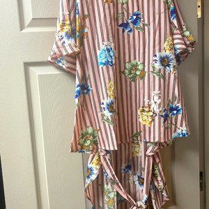 Beautiful Pink Flower Top with Long Back drop & tie up front Plus Size